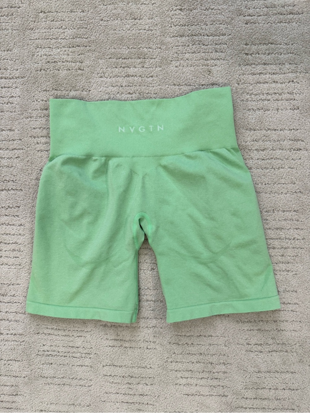 NVGTN High-Waist Light Green Bike Shorts